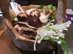 -捞王锅物料理(上海世茂广场店)