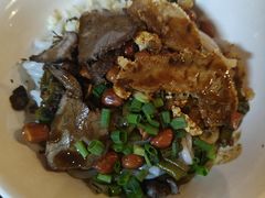 -牛八宝桂林米粉(八里庄店)