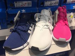 -东荟城名店仓