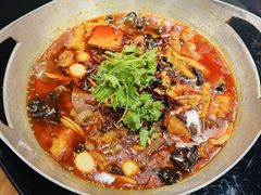 -川流不息·地道川菜·小龙虾(新松江路店)