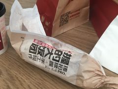 -肯德基(南京站A2检票口楼上)