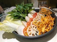 -八珍玉食鸡煲·打边炉(印象城店)