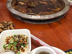 -刘胖娃鱼庄·特色肥肠鱼(杨家坪店)