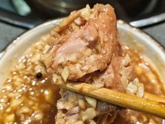 -超越炭火牛蛙火锅鸡(河东店)