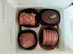 -Laderach 莱德拉(上海环贸iapm店)