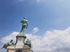 -米开朗琪罗广场