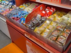 -来伊份(瑞虹天地瑞虹坊店)