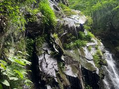 -藏龙百瀑风景区