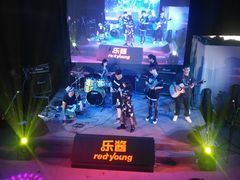 -未来战场·大空间VR·轰趴·团建(常营店)