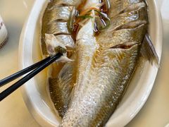 -七的湖·晚芳亭·阳澄湖农家菜·大闸蟹(莲花岛店)
