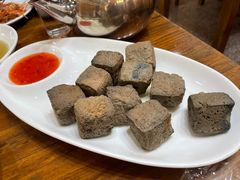 -芦茨金富饭庄·25年老字号·专做稻草鸡