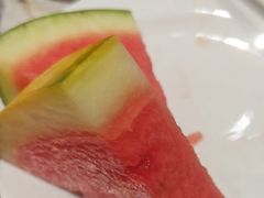 -金马门国际美食百汇(珞喻路店)