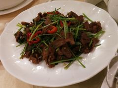 生炒黑山羊肉-长江国际酒店-中餐厅