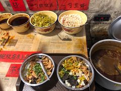 -柳州肥姨妈大骨螺蛳粉(江宁万达店)