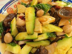 -叁宝烤肉• 西安烧烤(凤城十二路店)