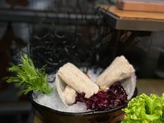 -湊湊火锅·茶憩(杭州湖滨银泰in77店)