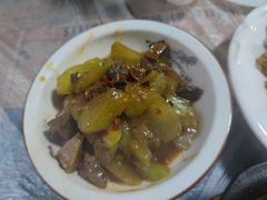莴苣烧牛筋-大隐隐于市私房菜(保和小区店)