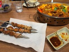新疆烤羊肉串-贯贯吉·清真餐厅(浙江中路店)