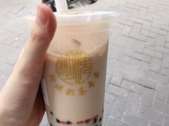 -阿姨奶茶专卖(舌涧道杭州惠民路创始店)