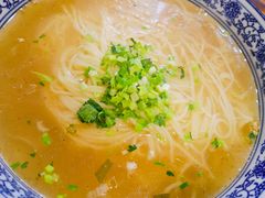 小国抻面-东大桥小国抻面烧烤(长通路店)