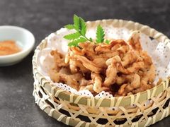 -尚尚仙·酸汤猪手·猪肚鸡火锅(华联万柳购物中心店)