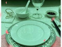 -梅龙镇酒家(南京西路总店)