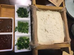 -东口码头·烧鸽子·鱼头泡饼·地方菜(金鹰悦城店)