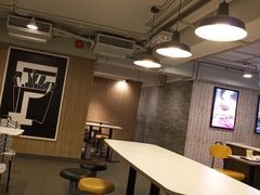 大堂-麦当劳(水坑尾街店)