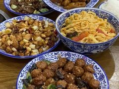 -香猪坊韩国烤肉专属门店(魏公村店)