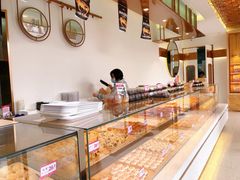 面包甜点陈列柜-東更道点心行(文化东路店)