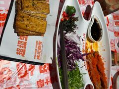 -威记烧嘢·南宁烧烤·超级生牛(绿地店)