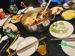 -唯爱KTV聚会餐厅(仙林东城汇店)
