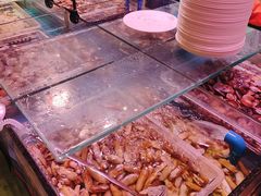 -领鲜活海鲜榴莲自助火锅(东门店)