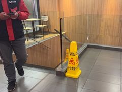 -麦当劳(中山大道中店)