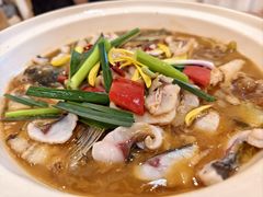 -龙悦湾酒家·八阵鱼生·渔人码头店
