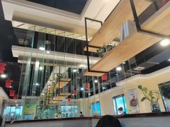 大堂-万和源炝锅城·活鱼现炝(文艺北路店)