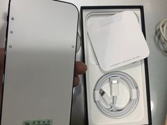 -Apple零售店(华贸购物中心店)