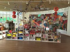 -上海青草地幼儿园