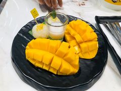 芒果糯米饭-Make Me Mango Tha Tian