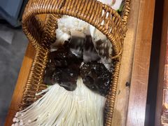 -围炉·云南铜瓢牛肉火锅(桐柏路店)