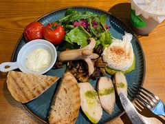 锦时早午餐-JINNS锦时 steak&pizza(浸信会礼拜堂旧址店)
