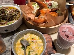 海胆虾仁烩豆腐-弄堂里(西溪龙湖天街店)