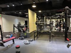 -一兆韦德健身(张杨路店)