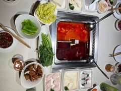 -海底捞火锅鲜切牛肉主题店(长寿路店)