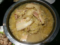 -老六杀猪菜(进乡街店)