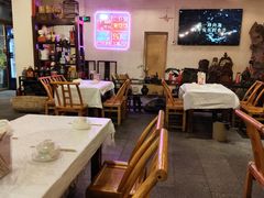 -霄汉牛三鲜湖北砂锅菜(万松园2店)