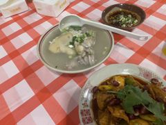-老方桌烂蹄花川菜馆(九龙坡店)