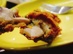 -BHC炸鸡(明洞总店)