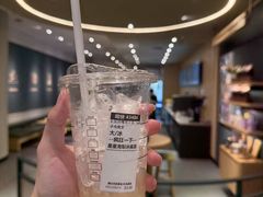 -星巴克臻选(南京金茂览秀城店)