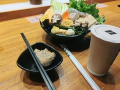 -呷哺呷哺(万达新世界店)